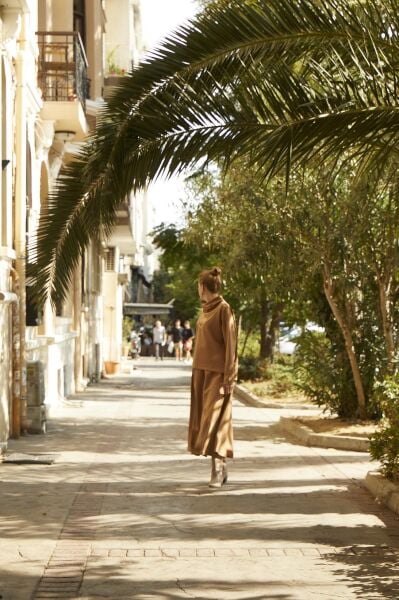 Rumba Taş Detaylı Taba Scuba Bluz Etek Takım