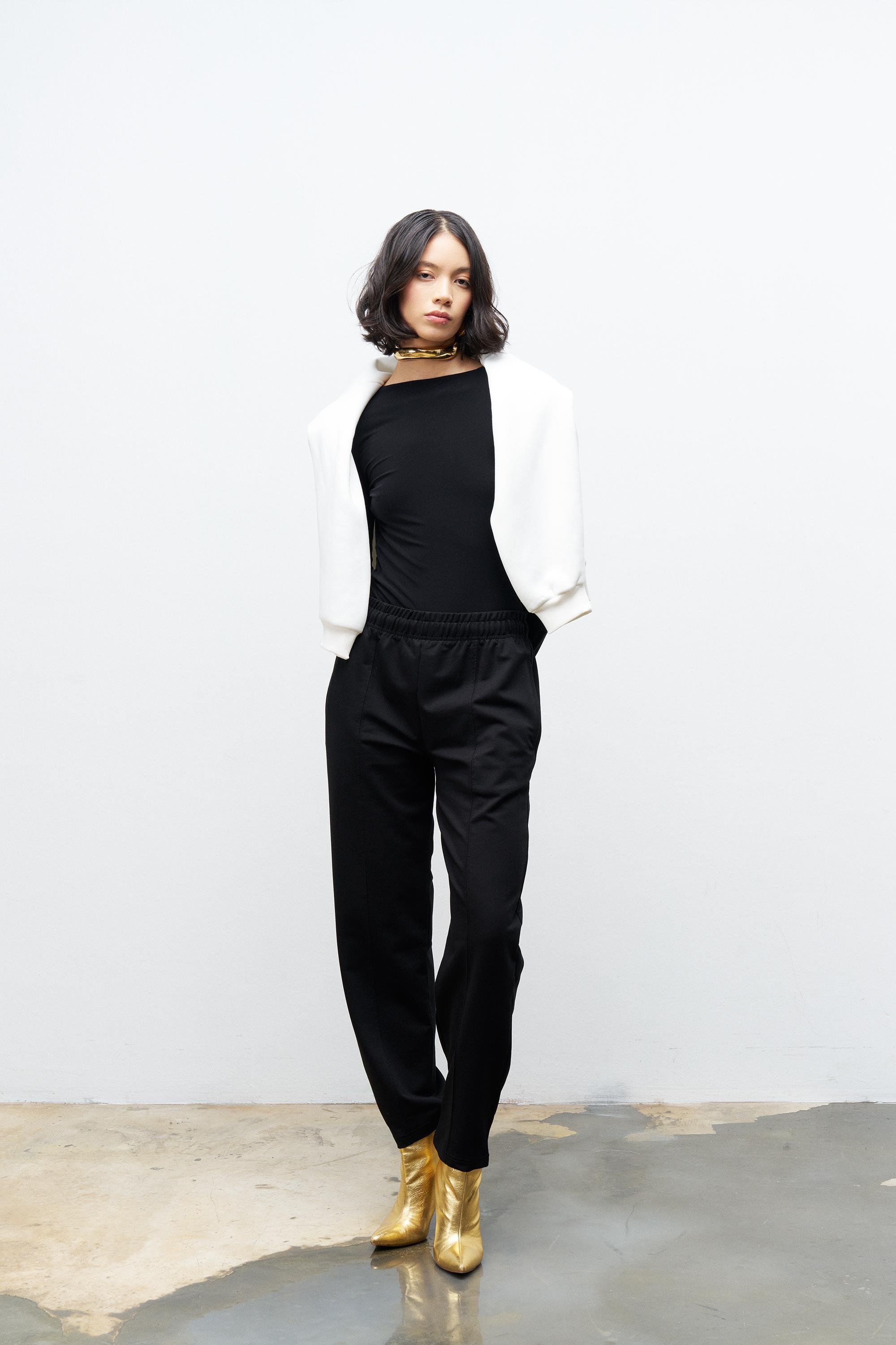 Siyah Kadın Yüksek Ayarlanabilir Bel Comfort Fit Pamuklu Jogger Pantolon