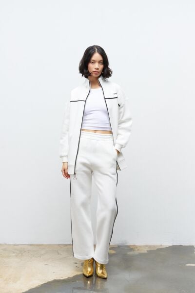 Ekru Kadın Yazı Baskı Detaylı Fermuarlı İçi Polarlı Alt Üst Takım