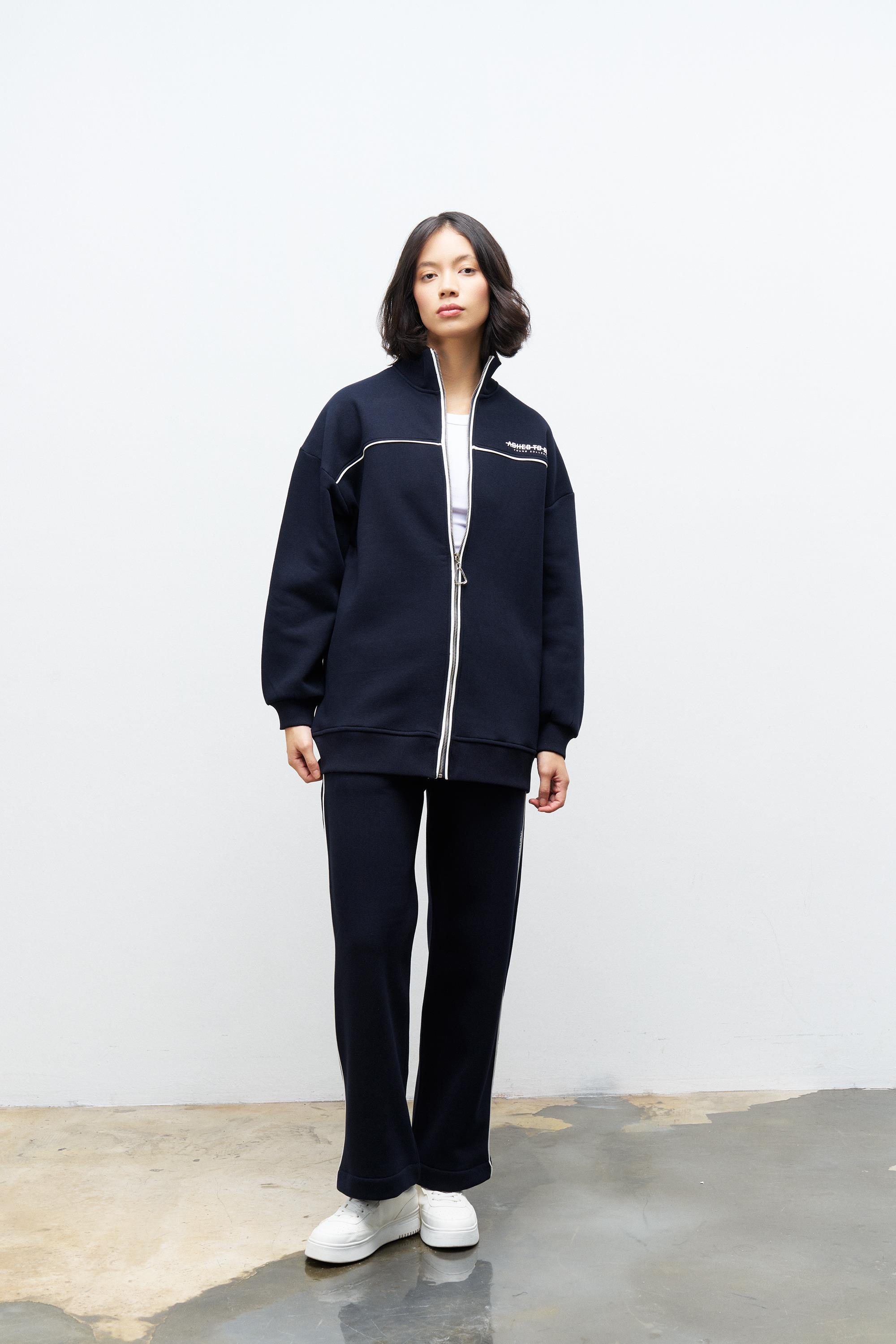 Füme Kadın Yazı Baskı Detaylı Fermuarlı İçi Polarlı Alt Üst Takım