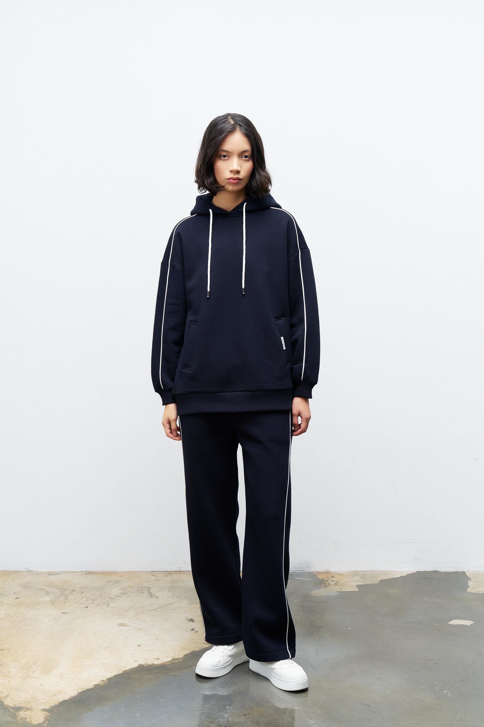 Lacivert İçi Polarlı Süs Etiket Detaylı Kapüşonlu Şardonlu Alt Üst  Kışlık Takım