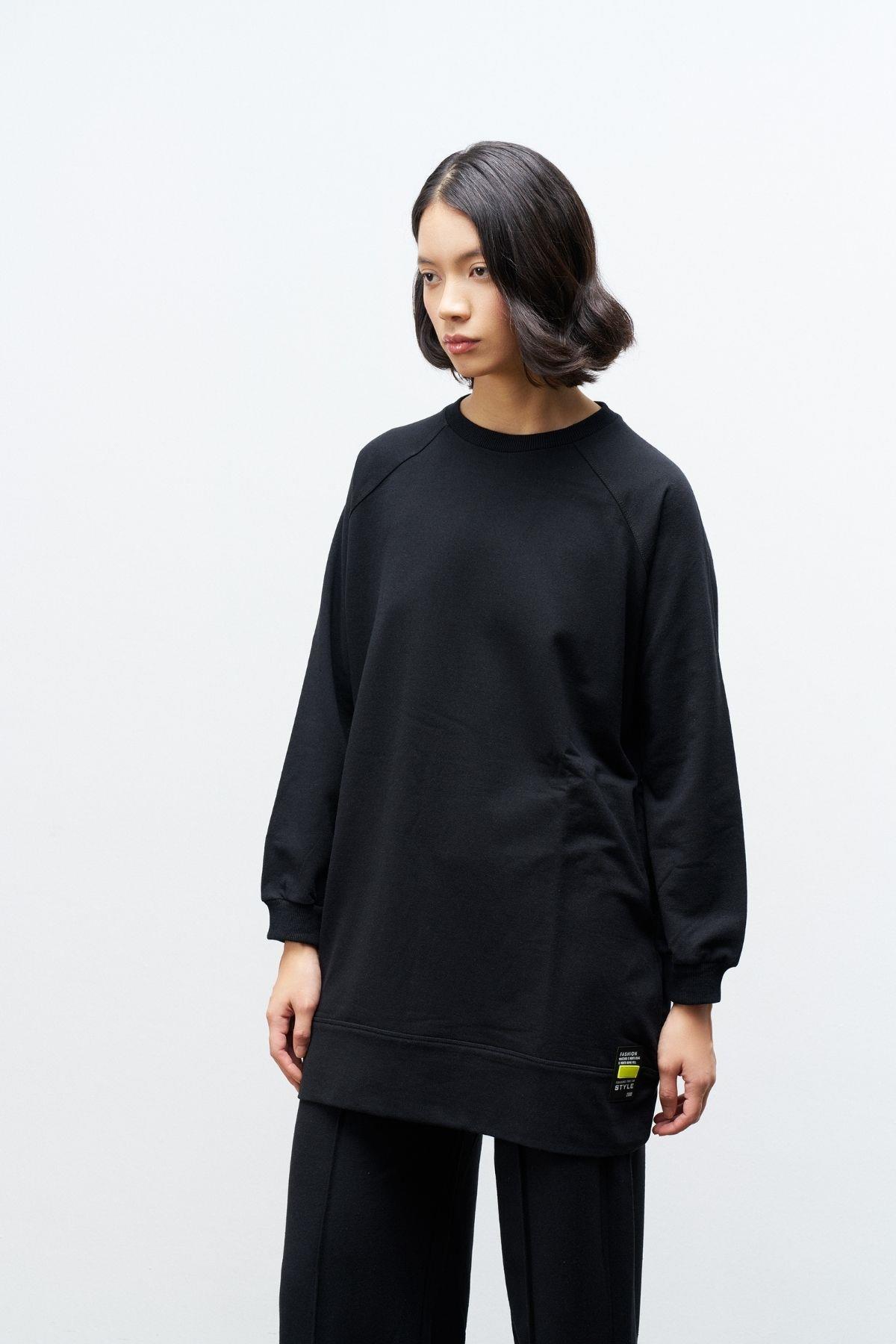 Rener Süs Etiketli Oversize Siyah Alt Üst Takım