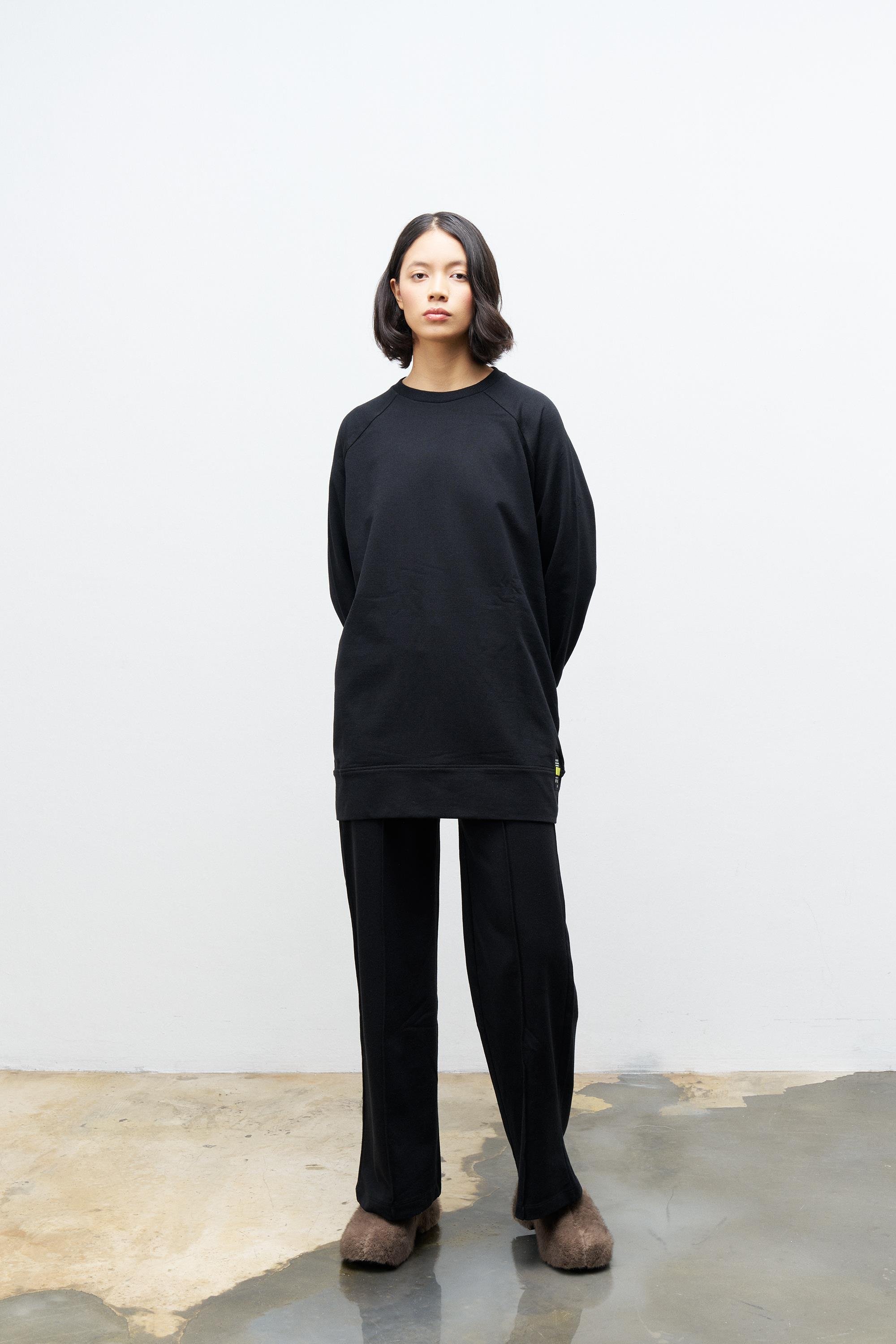 Rener Süs Etiketli Oversize Siyah Alt Üst Takım