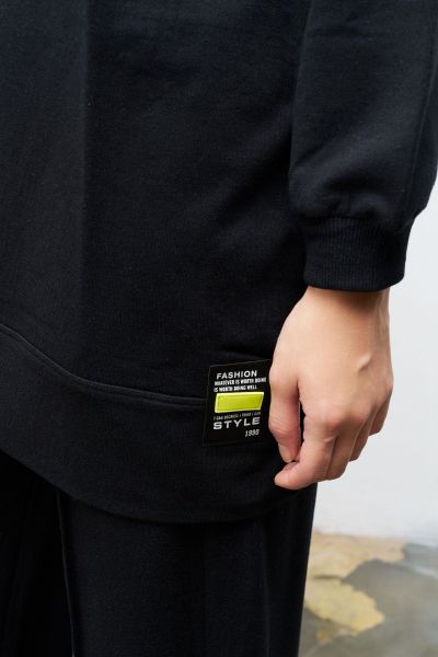 Rener Süs Etiketli Oversize Siyah Alt Üst Takım