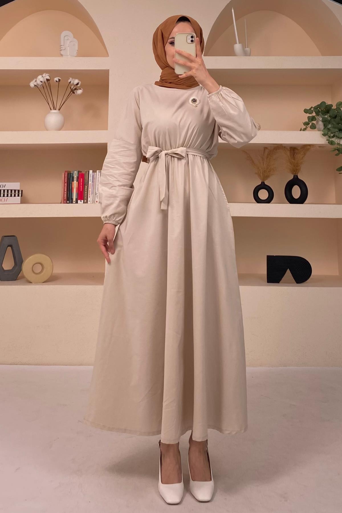 Oranje Broşlu ve Cepli Dokuma Taş Elbise