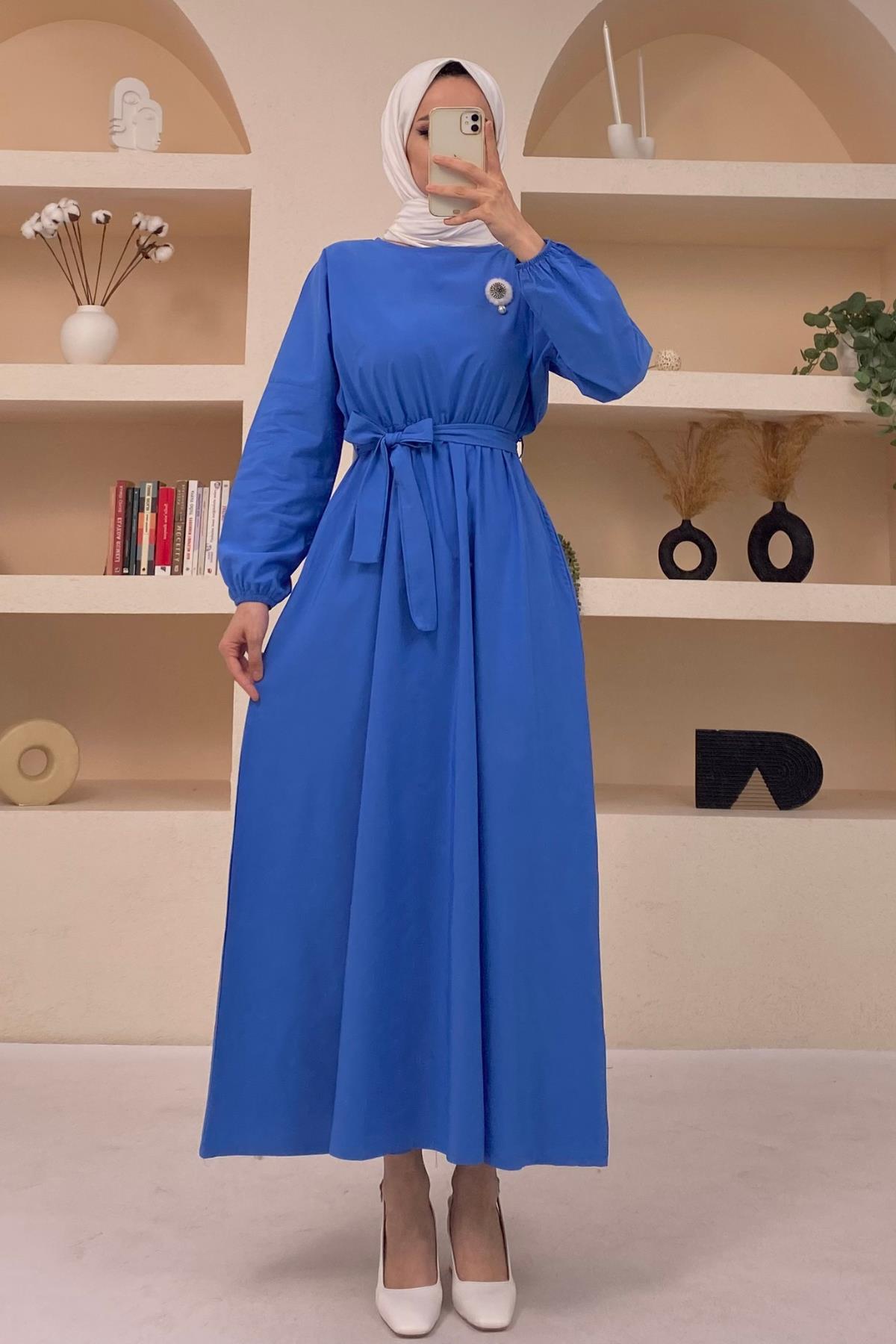 Oranje Broşlu ve Cepli Dokuma Saks Elbise