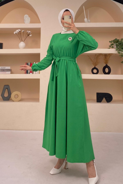 Oranje Broşlu ve Cepli Dokuma Yeşil Elbise