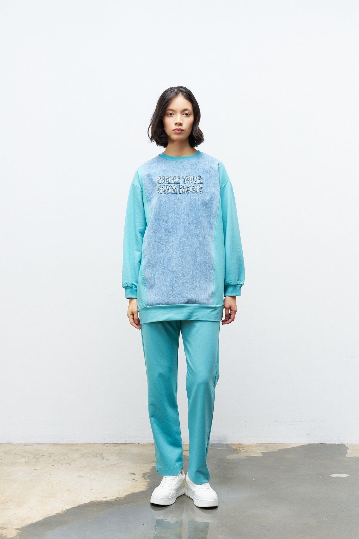 Su Yeşili Kadın Denim Üzeri Nakış İşlemeli Bisiklet Yaka Sweatshirt  Dar Paça Pantolon Pamuklu Örme Alt Üst Takım