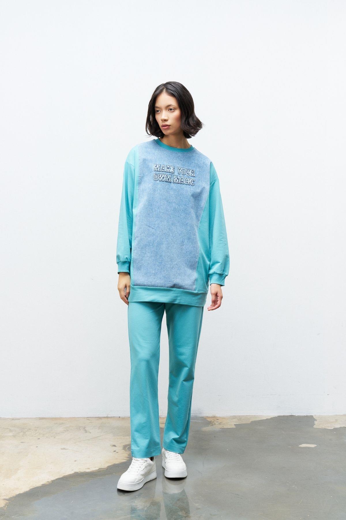 Su Yeşili Kadın Denim Üzeri Nakış İşlemeli Bisiklet Yaka Sweatshirt  Dar Paça Pantolon Pamuklu Örme Alt Üst Takım