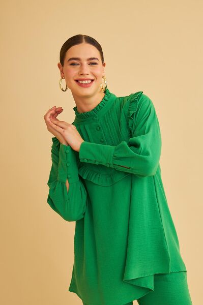 Jade Süs Dikişli ve Düğmeli Fırfır Yaka Keten Yeşil Tunik Pantolon Takım