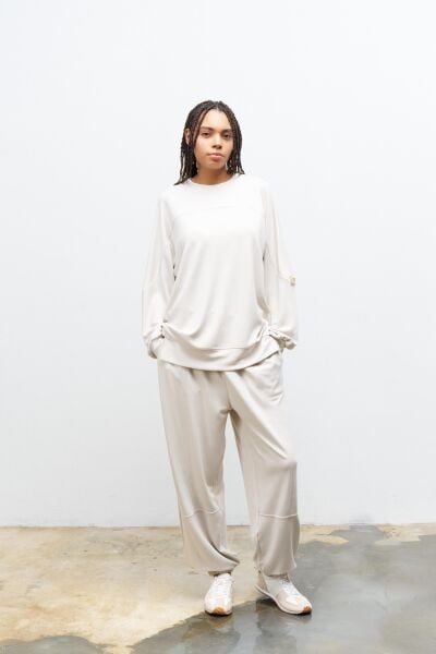 Taş Taş Rengi Kadın Jogger Pantolon Ve  Kol Etiket Detaylı  Modal Alt Üst Takım