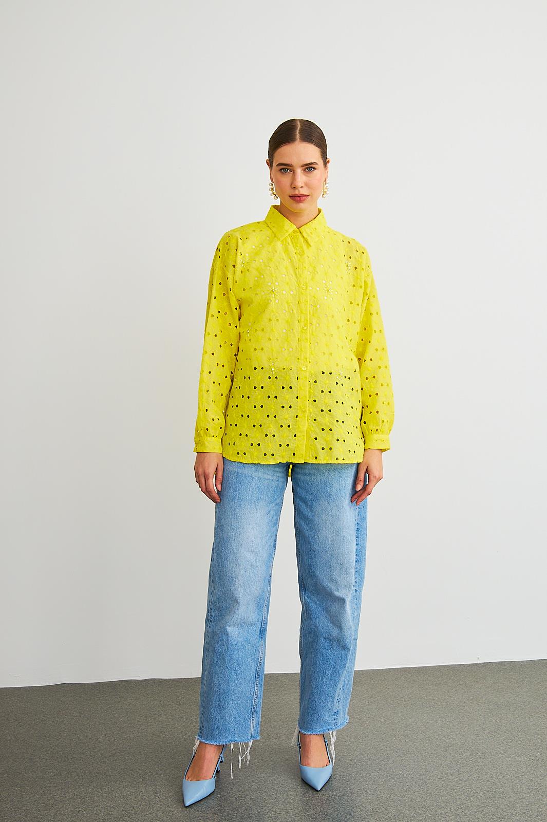 Chiko Taş İşlemeli Sarı Brode Gömlek