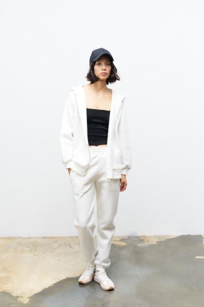 Ekru Kadın Cep Etiket Detaylı  Kapüşonlu İçi Polarlı Alt Üst Takım