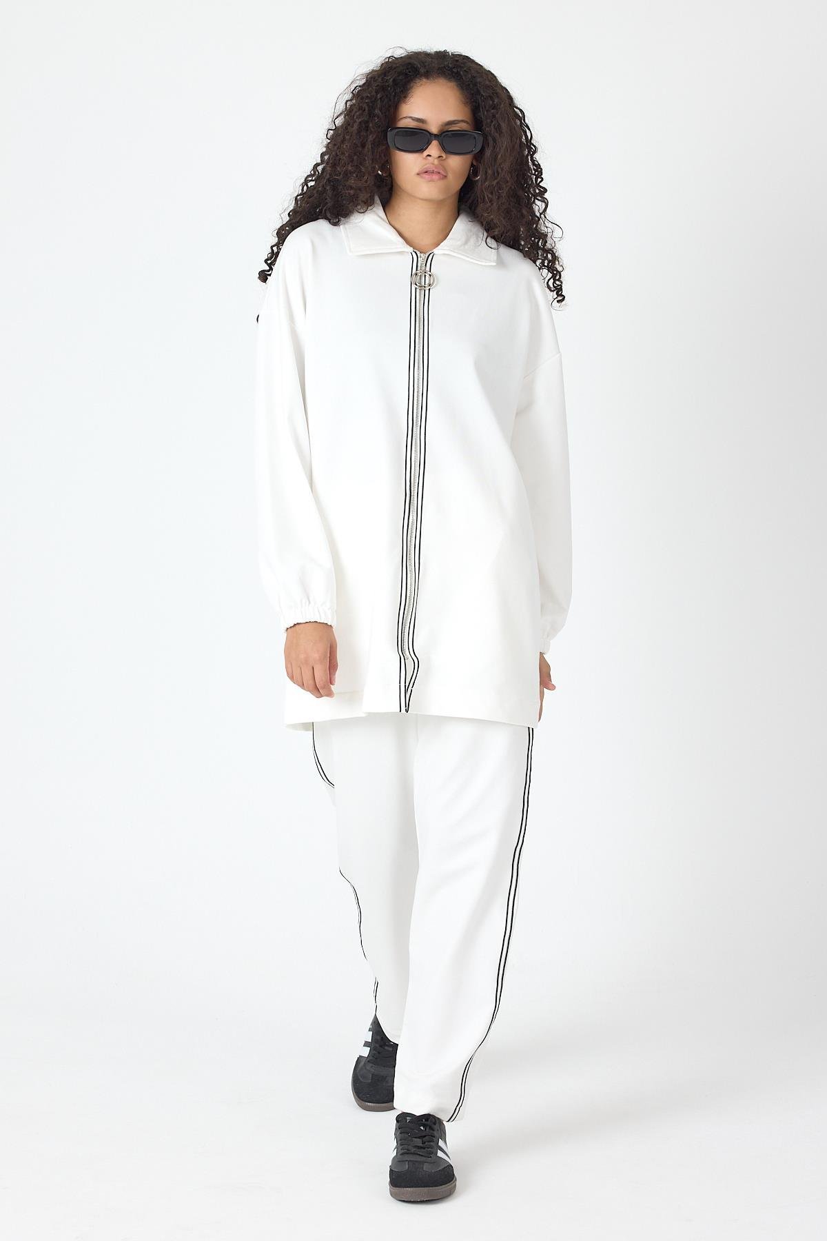 Ekru Kadın Fermuar Kapamalı Şerit Detaylı Gömlek Yaka Pamuklu Örme Alt Üst Takım