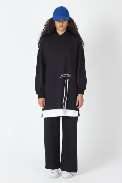 Siyah Kadın Etek Süpremli Baskı Detaylı Fermuar Kapamalı Kapüşonlu Pamuklu Örme Alt Üst Takım