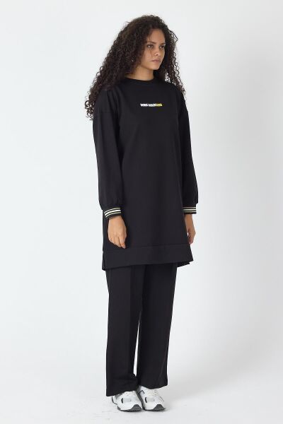 Siyah Kadın Etek Ucu Yırtmaçlı Baskı Detaylı  Nervürlü Bol Paça Pantolon Sweatshirt  Alt Üst Takım