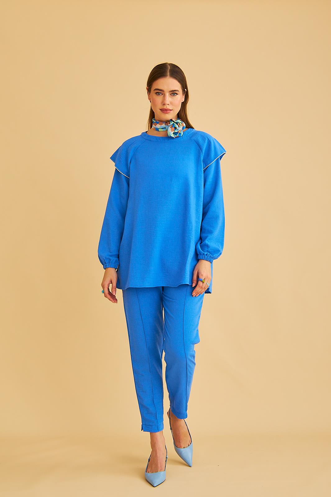 Eles Omuz Taşlı Kolları Büzgülü Keten Mavi Tunik Pantolon Takım