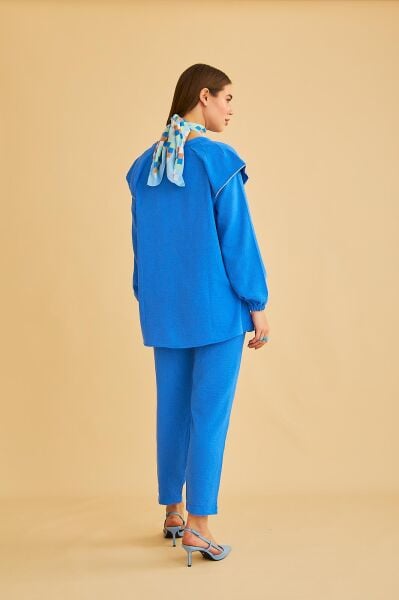 Eles Omuz Taşlı Kolları Büzgülü Keten Mavi Tunik Pantolon Takım