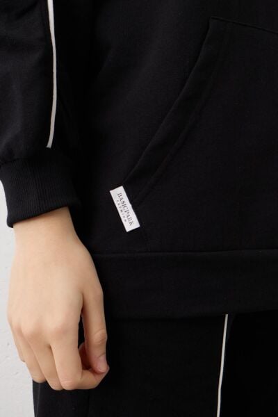 Siyah Etiket Detaylı Kapüşonlu Kanguru Cepli Pamuklu Örme Alt Üst Takım